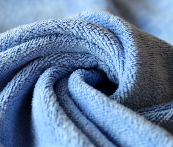 Premium Microfibre Travel / Sports Towel - 130x80cm - 350GSM : Super Soft, Lightweight, Quick Drying & Highly Absorbent