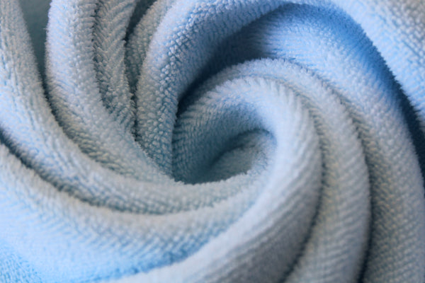 Premium XL Microfibre Hair Towel - 130x65cm - 400GSM : Super Soft, Quick Drying & Highly Absorbent