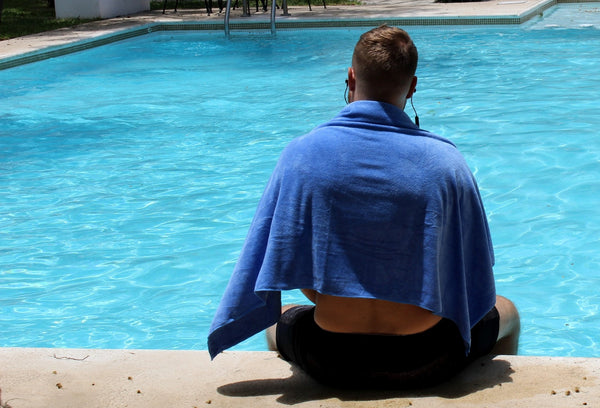 Premium Microfibre Travel / Sports Towel - 130x80cm - 350GSM : Super Soft, Lightweight, Quick Drying & Highly Absorbent